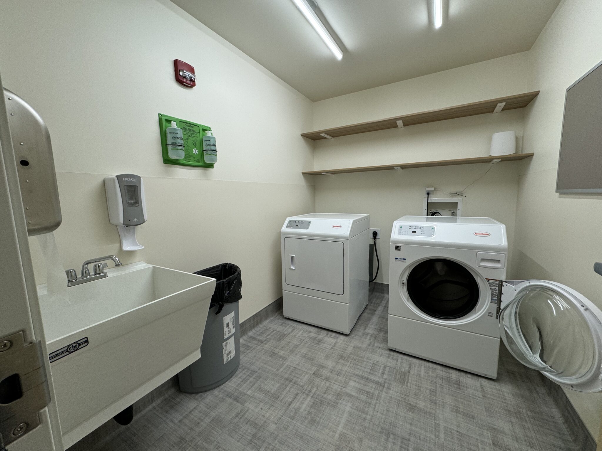 Hostel West features a washer and dryer available to all guests. Ben Townsend photo.