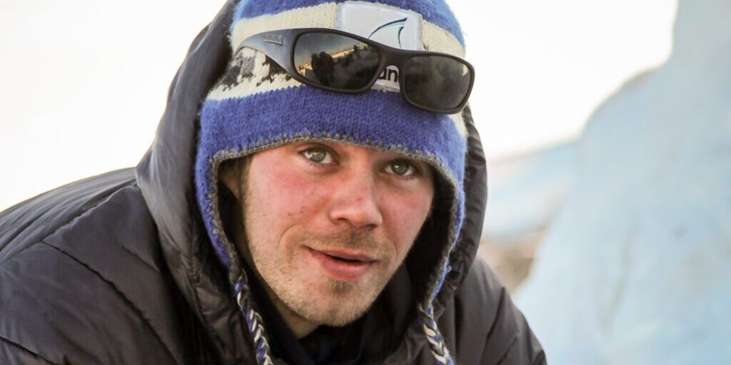 Ulsom Wins Iditarod 2018 | KNOM Radio Mission