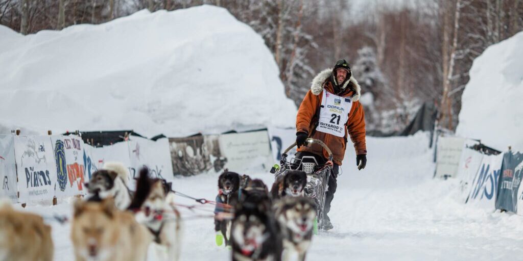 Brent Sass places 3rd in Iditarod 49.