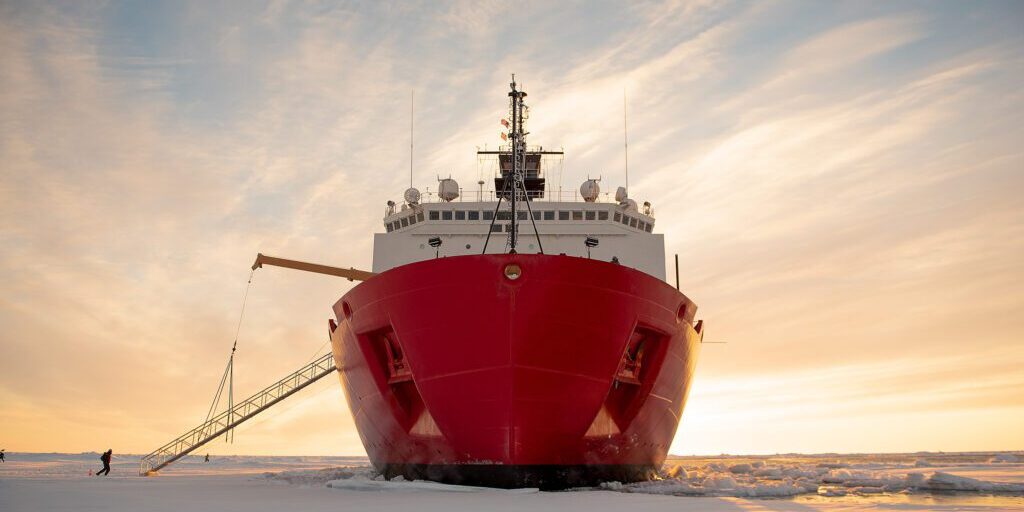 ARCTIC OCEAN – The U.S. Coast Guard Cutter Healy (WAGB-20) is in the ice Wednesday, Oct. 3, 2018, about 715 miles north of Barrow, Alaska, in the Arctic.  The Healy is in the Arctic with a team of about 30 scientists and engineers aboard deploying sensors and autonomous submarines to study stratified ocean dynamics and how environmental factors affect the water below the ice surface for the Office of Naval Research. The Healy, which is homeported in Seattle, is one of two ice breakers in U.S. service and is the only military ship dedicated to conducting research in the Arctic. (NyxoLyno Cangemi/U.S. Coast Guard)