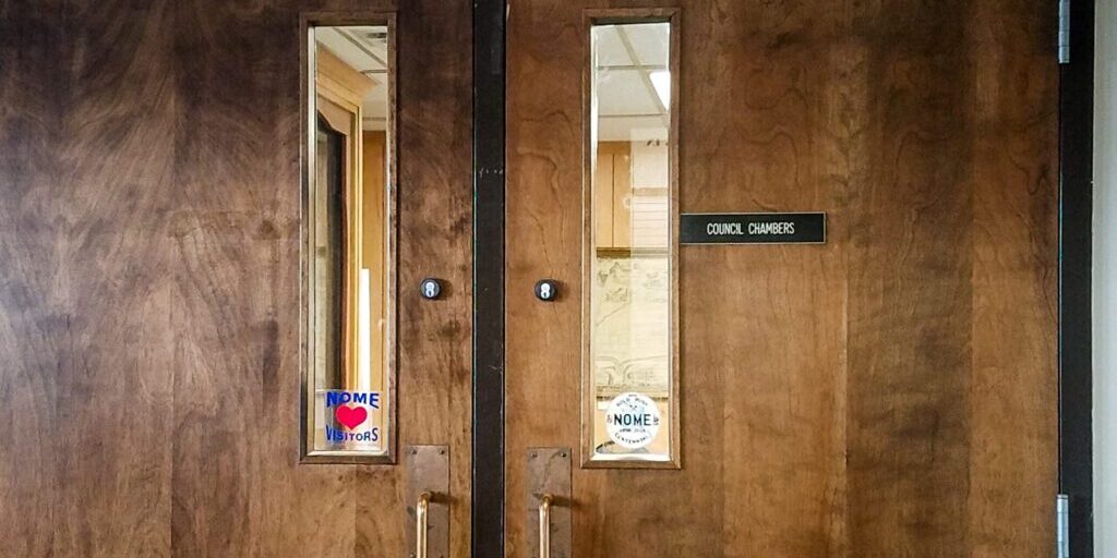 Nome City Council Unanimously Advances Ordinance Requiring ID for Every Alcohol Sale | KNOM Radio Mission