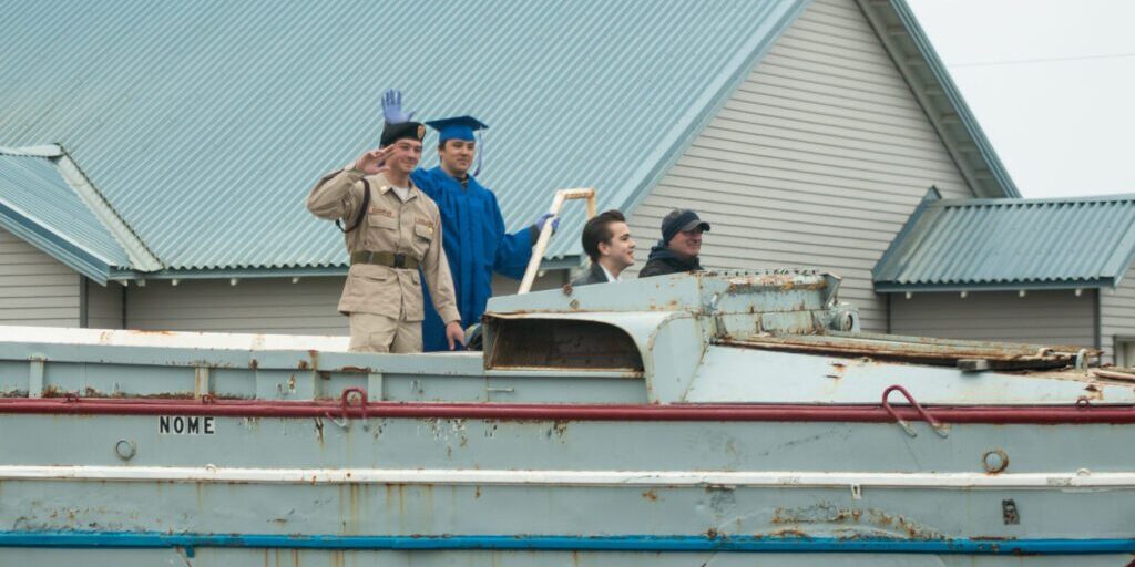 Western Alaska Celebrates Its Seniors With Parades To Cap Off COVID-19 Semester | KNOM Radio Mission